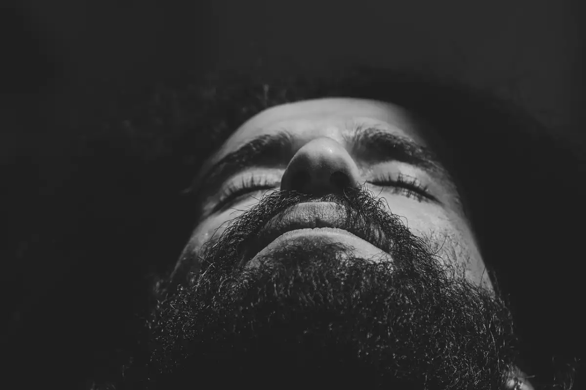 家族全体の生活コストから見直す真の年収価値